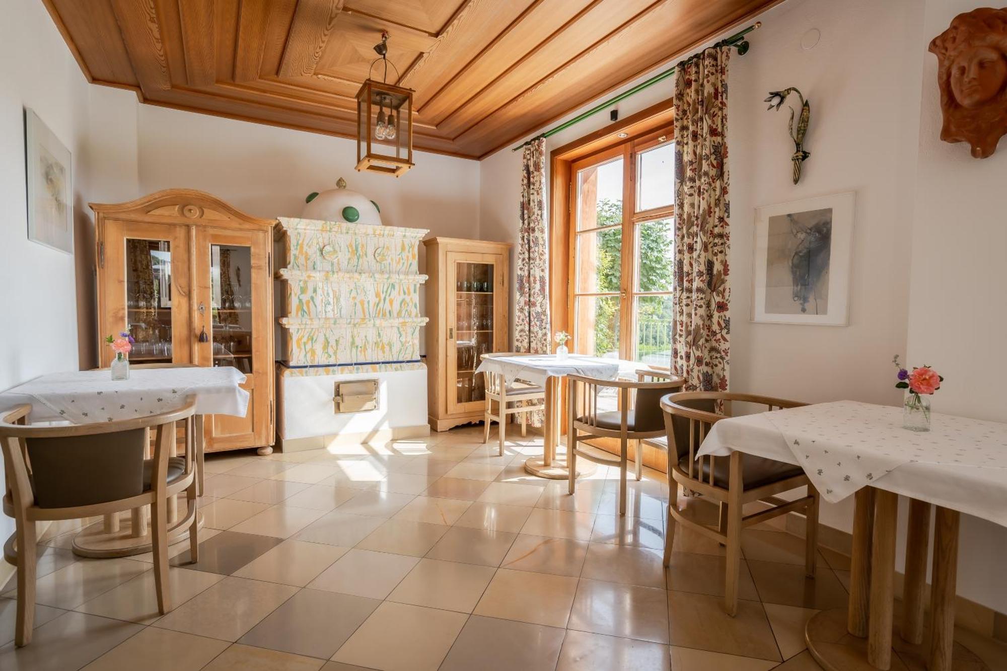 Hotel Roemerstein Fürstenfeld Dış mekan fotoğraf
