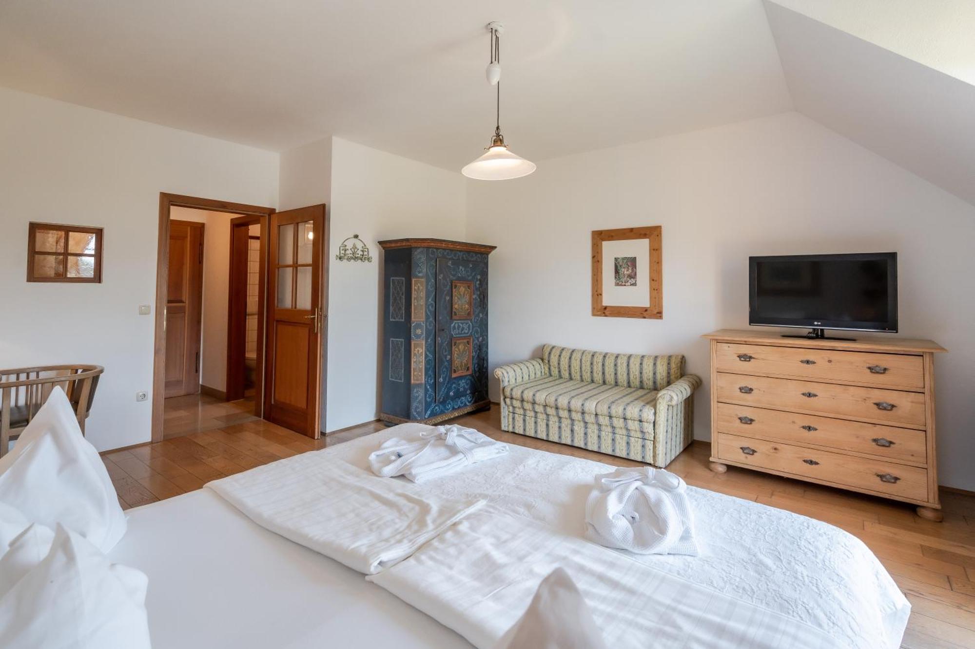 Hotel Roemerstein Fürstenfeld Dış mekan fotoğraf
