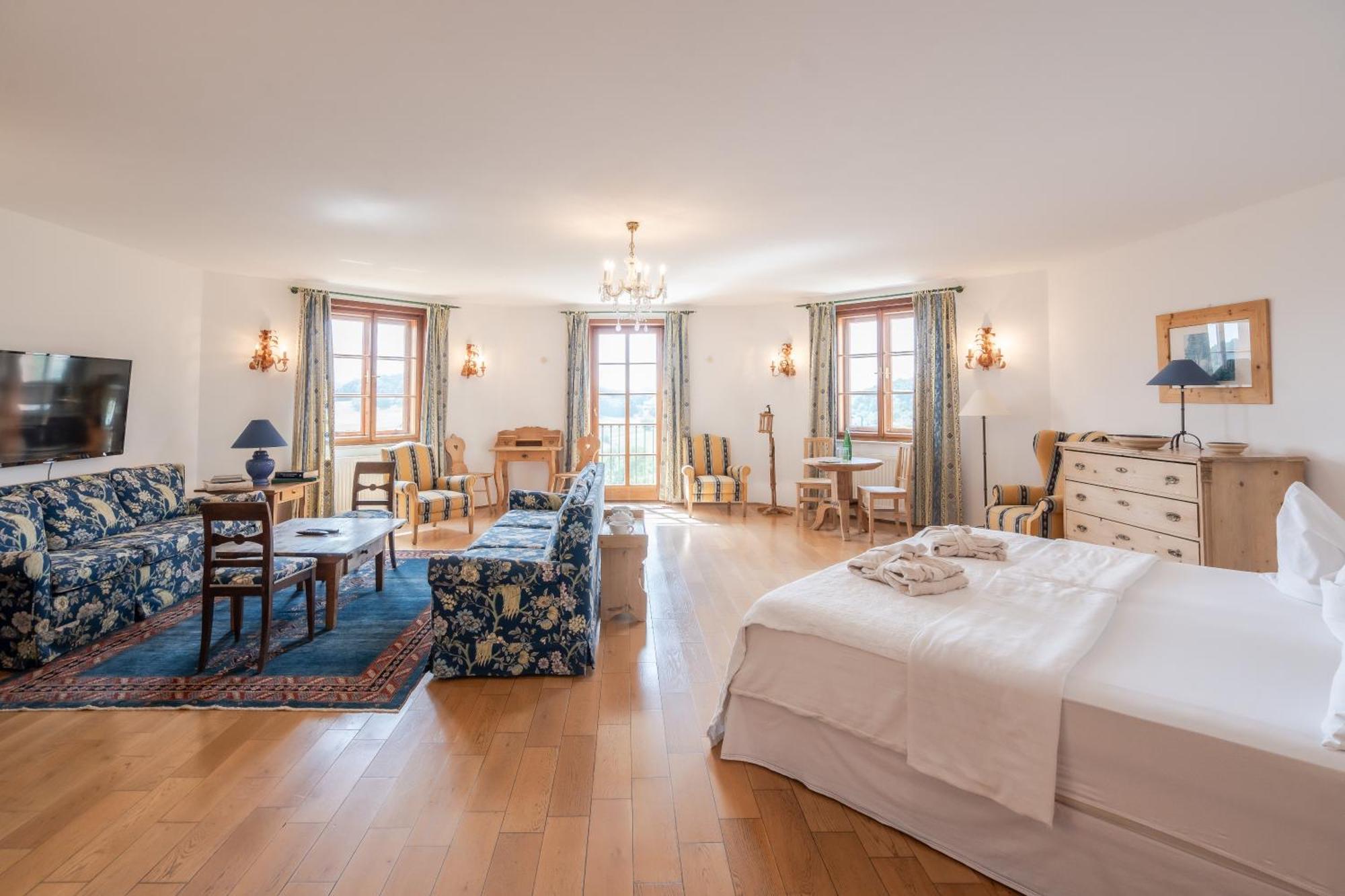 Hotel Roemerstein Fürstenfeld Dış mekan fotoğraf